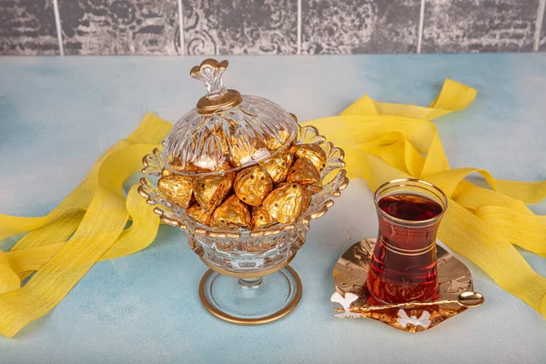 Csokoládé Fóliába Csomagolva Luxus Cukorkába Csomagolva Csokis Cukorka Egy Dobozban — Stock Fotó
