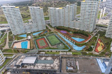 Batisehir İstanbul Türkiye - 28 Mart 2023; Batehir Bagcilar İstanbul 'da modern bir konut projesidir. Hayat başladı..