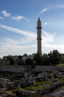 Mardin, Nusaybin, Türkiye 17 Nisan 2023: Mardin 'in Nusaybin ilçesindeki Zeynel Abidin camisi.