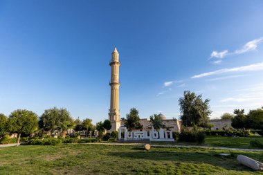 Mardin, Nusaybin, Türkiye 17 Nisan 2023: Mardin 'in Nusaybin ilçesindeki Zeynel Abidin camisi.