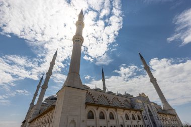 İstanbul, Türkiye 21 Nisan 2023; İstanbul Camlika Camii; Camlica Tepesi Camii 'nin inşaatı altındaki büyük camiler.