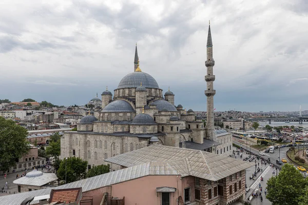 Istanbul Turquie Juin 2023 Nouvelle Mosquée Eminonu Une Mosquée Eminonu — Photo