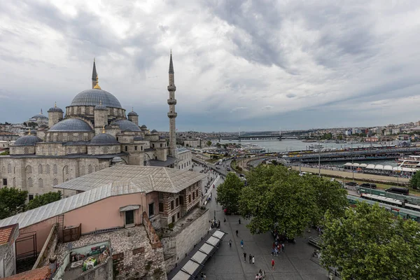 Istambul Turquia Junho 2023 Mesquita Nova Eminonu Eminonu New Valide — Fotografia de Stock