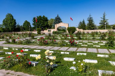 Afyon, Dumlupinar, Türkiye 30 Haziran 2023; Dumlupinar 'daki Zafer Anıtları ve Mezarlığı. Dumlupinar Muharebesi, Türkiye Bağımsızlık Savaşı' nın (Türkiye Bağımsızlık Savaşı 'nın bir parçası) bir parçası olan Greko Türk Savaşı' nın son muharebesiydi.)