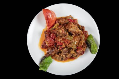 Patlıcan musakkası (patlıcan musakkası), genellikle kıymalı patlıcan ya da patates bazlı patatesler, Balkanlar ve Orta Doğu 'da çok yaygındır..