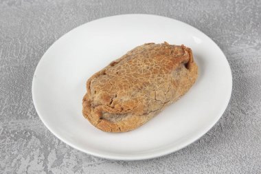 Elmalı kurabiye. Karabuğday unundan yapılmış ve elmayla tatlandırılmış glütensiz kurabiyeler. Elma sosuyla doldurulmuş kurabiyeler. Akdeniz mutfağı lezzetlidir. Fırın Tatlıları. 