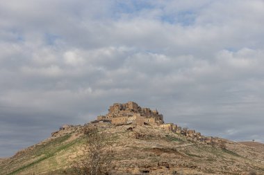 Nusaybin 'in Kalecik köyü, Mardin. Roma mimarisi bir kale, Mardin 'in Nusaybin ilçesinde bir köy..