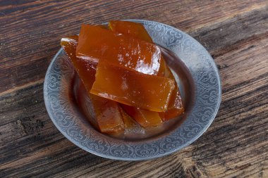 Geleneksel Türk Balkabağı Tatlısı (kabak tatlisi). Hatay 'dan Türk Çıtır Kabak Tatlısı, Ceviz Tozu ile Kirecte Kabak Tatlisi.