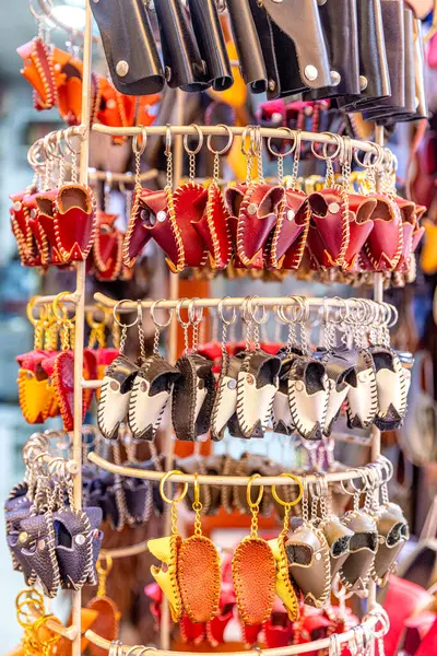 stock image Traditional turkish leather shoes named yemeni. Colorful handmade leather slipper shoes displayed on the street market in Turkey.