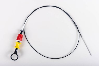 PTCA rehber telleri. Kan damarlarına boş ve dolu bir balon yerleştirmek için stent ve kateter. Kardiyak kateterizasyon sırasında kullanılan akciğer atardamarı sondası..