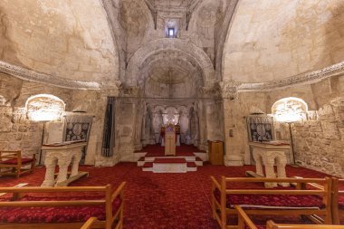 Mardin, Türkiye, 10 Ocak 2024; Hah, Mardin olarak da bilinen Anitli köyündeki Suriye Ortodoks Kilisesi. Tarihsel Mardin bakir Meryem Kilisesi.