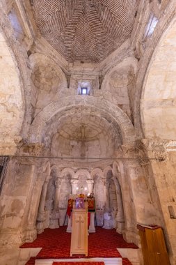 Mardin, Türkiye, 10 Ocak 2024; Hah, Mardin olarak da bilinen Anitli köyündeki Suriye Ortodoks Kilisesi. Tarihsel Mardin bakir Meryem Kilisesi.
