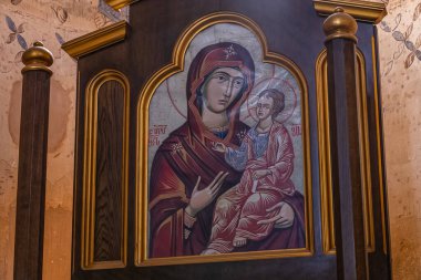 Van Türkiye 6 Temmuz 2024; 10. yüzyıl Akdamar Ermeni Kutsal Haç Kilisesi, İçişleri, Akdamar Adası, Van, Türkiye.