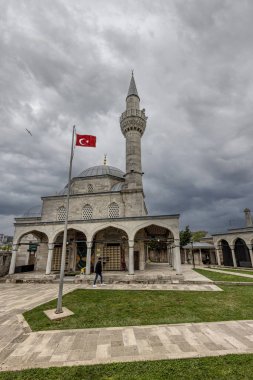 Uskudar İstanbul Türkiye 06 Mayıs 2023; Semsi Paşa Camii Osmanlı mimar Sinan 'ın eseridir. Semsi Paşa Camii halk arasında Kuskonmaz Camii olarak bilinir. Uskudar, İstanbul.