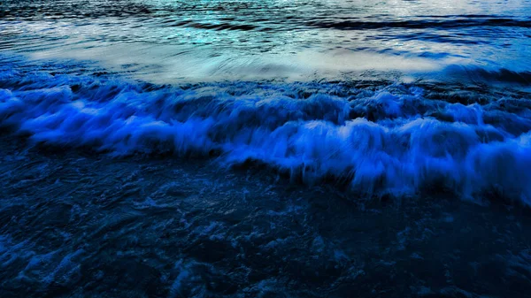 Blauwe Waterachtergrond Rimpel Zeewater Oppervlak Nog Steeds Rustig Zeewater Oppervlak — Stockfoto