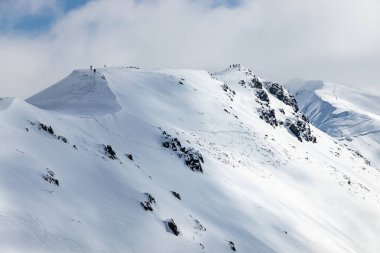 Polonya Tatra Dağları 'ndaki güzel kış manzarası. Zakopane