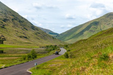 4 Haziran 2022. Glencoe İskoçya Birleşik Krallık. Güzel dağ manzarası.