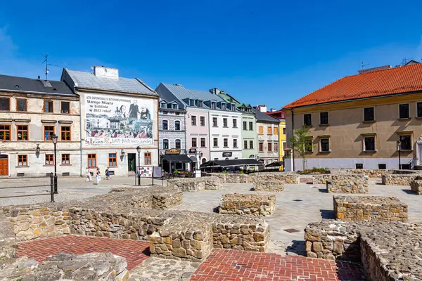 24 Temmuz 2024 Lublin Polonya. Seyahatten bir fotoğraf. Şehir mimarisi