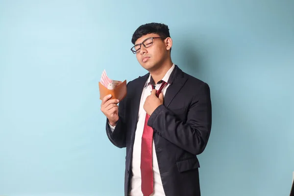 Porträtt Ung Asiatisk Affärsman Avslappnad Kostym Med Självförtroende Uttryck Fastställande — Stockfoto