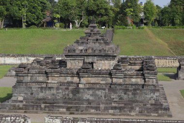 Candi Sambisari, Purwomartani, Kalasan, Sleman 'da bulunan bir Hindu tapınağıdır. 9. yüzyılda Mataram Kuno Krallığı döneminde inşa edildi. Yogyakarta, Endonezya - 06 26 2022
