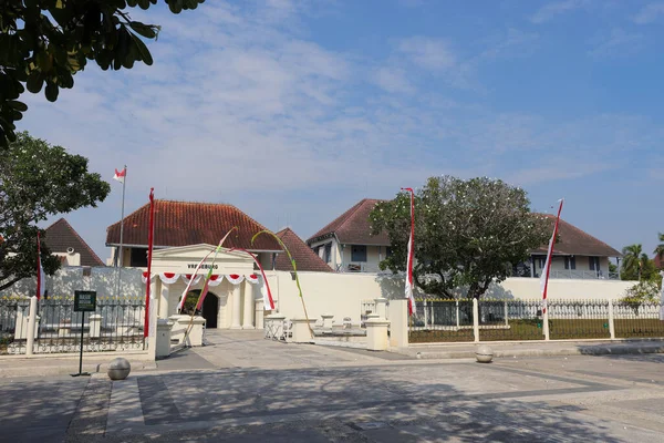 博物館ベントン ヴェルブルクの外観は 植民地時代にインドネシアの歴史を展示する博物館です マリオボロ通りの近くに位置しています インドネシア ジョグジャカルタ 2023年8月2日 — ストック写真