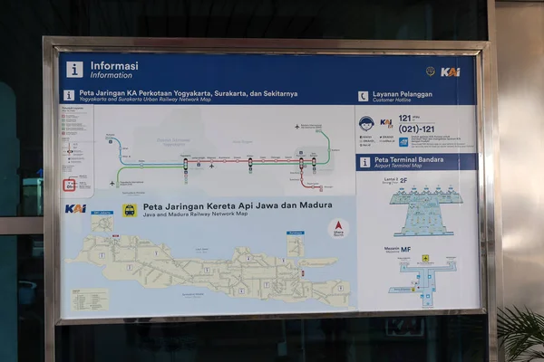 Карти Міських Залізниць Джокьякарта Суракарта Відображаються Залізничній Станції Міжнародного Аеропорту — стокове фото