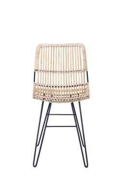 Rattan yapılmış el yapımı hasır sandalye. Beyaz arkaplanda izole edilmiş resim
