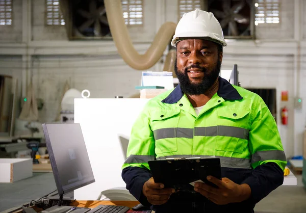 Portrait African Male Engineer Using Tablet Computer Background Cnc Cutting — Stock Photo, Image