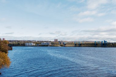 Gateshead UK: 29 Ekim 2024: Güneşli bir sonbahar gününde Newcastle tarafından Dunston Stadyumu manzarası