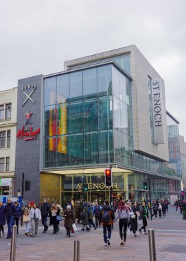 Glasgow İskoçya: 11 Şubat 2024: St Enoch alışveriş merkezi Glasgow dış