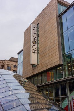 Glasgow İskoçya: 11 Şubat 2024: St Enoch alışveriş merkezi Glasgow dış