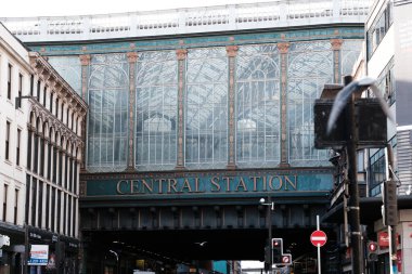 Glasgow İskoçya: 12 Şubat 2024: Merkezi İstasyon Dış Hatlar (insan yok)