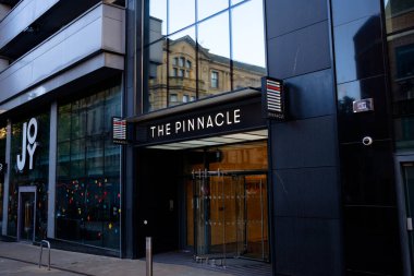 Leeds England: 2 Haziran 2024: Leeds Pinnacle (West Riding House) blok girişi