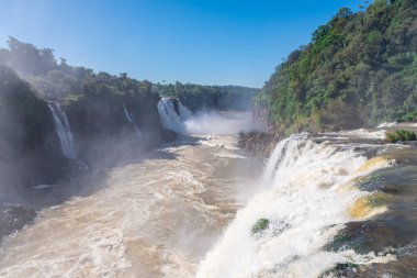 Arjantin sınırından inanılmaz bir iguazu göründü