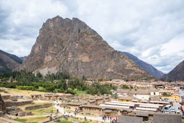 Yakınlardaki kutsal vadi manzarası, Peru