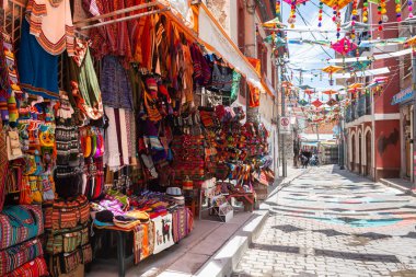 La paz, Bolivya. 14 Ekim 2023: La Paz şehrinin panoramik manzarası, Bolivya