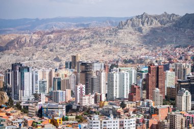 La paz, Bolivya. 14 Ekim 2023: La Paz şehrinin panoramik manzarası, Bolivya