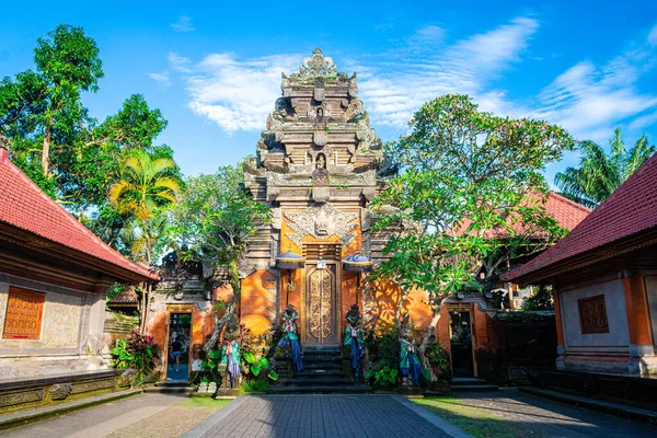 stock image carved gate at balinese temple entrance, indonesia