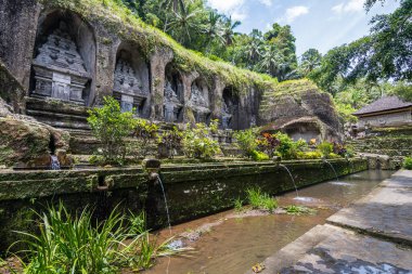 Bali, Endonezya 'daki Gunung Kawi cenaze kompleksinin görüşleri