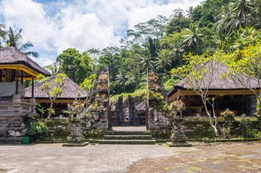 Bali, Endonezya 'daki Gunung Kawi cenaze kompleksinin görüşleri