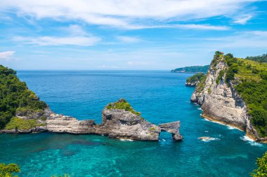 Nusa Penida, Endonezya 'da inanılmaz bir plaj.