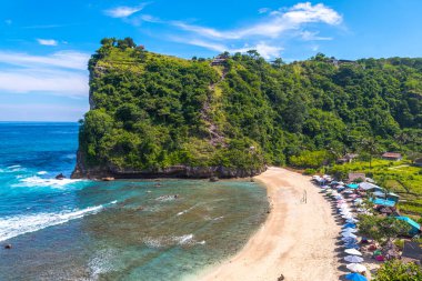 Nusa Penida, Endonezya 'da inanılmaz bir plaj.