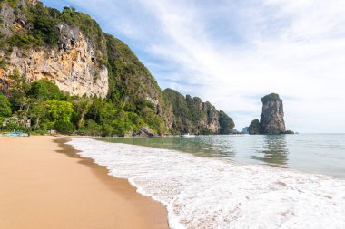  Krabi, Tayland 'da güzel bir sahil.