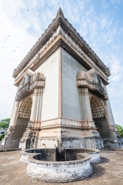 Vientiane, Laos 'taki ünlü patuxay kemerinin manzarası