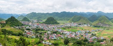 Kuzey Vietnam 'ın panoramik görüntüsü