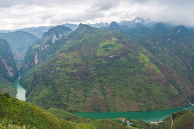 Kuzey Vietnam 'ın panoramik görüntüsü