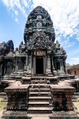 Muhteşem Angkor Wat tapınağının içinde, Kamboçya