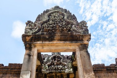 Muhteşem Angkor Wat tapınağının içinde, Kamboçya