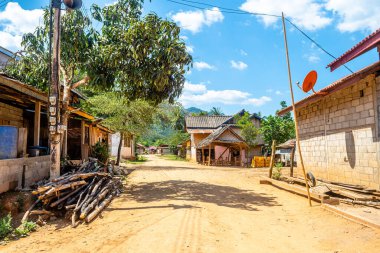 Laos 'taki Nong Khiaw kırsalında.