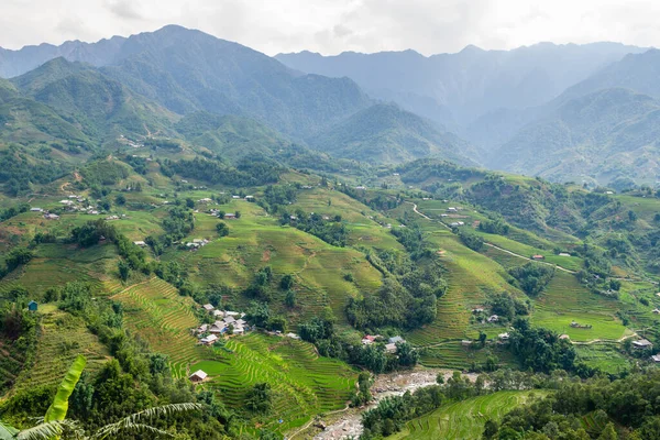 Vietnam 'da, Sa pa Vadisi' nde kırsal alan